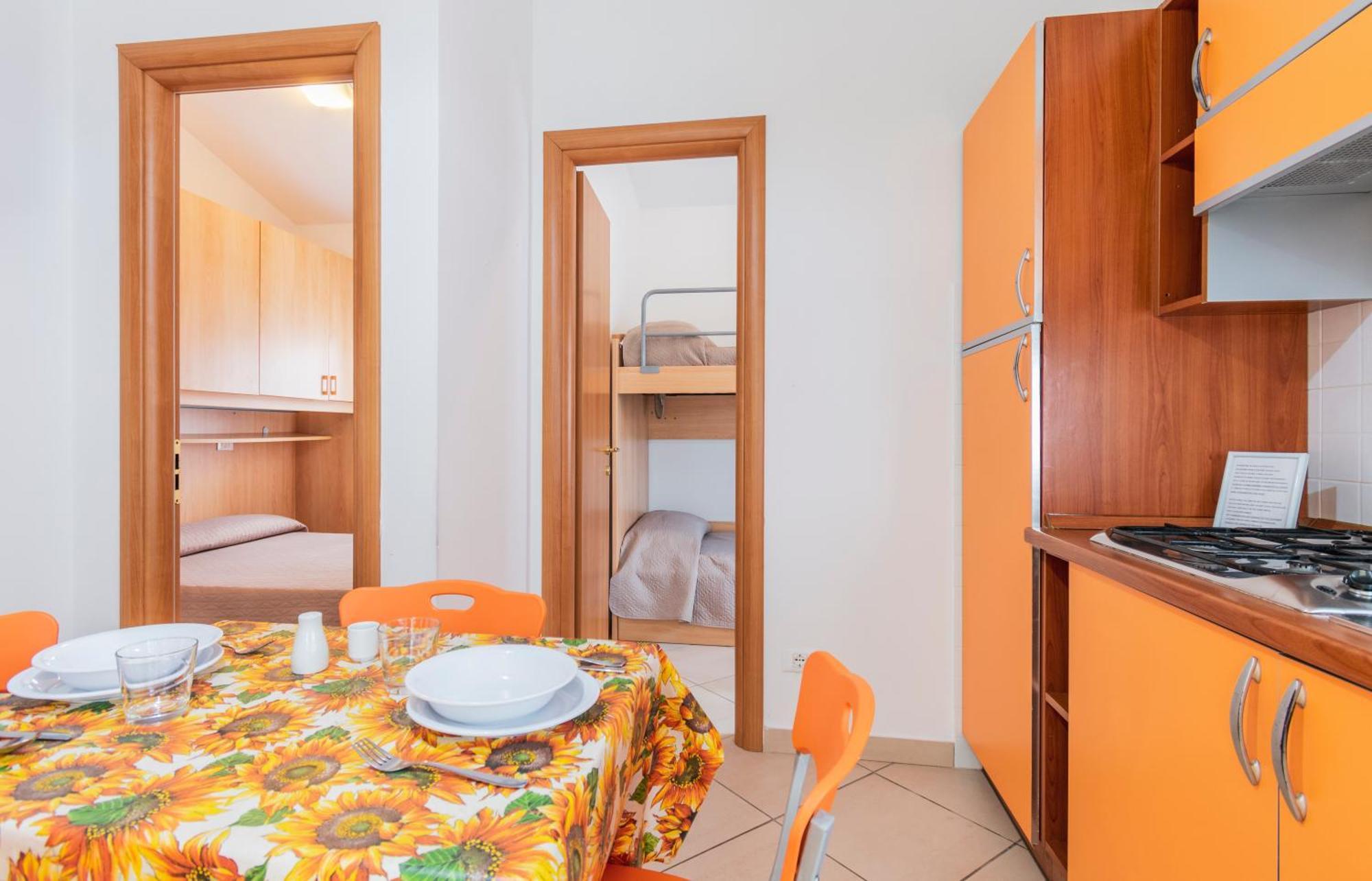 Camping Apuano مارينا دي ماسا المظهر الخارجي الصورة