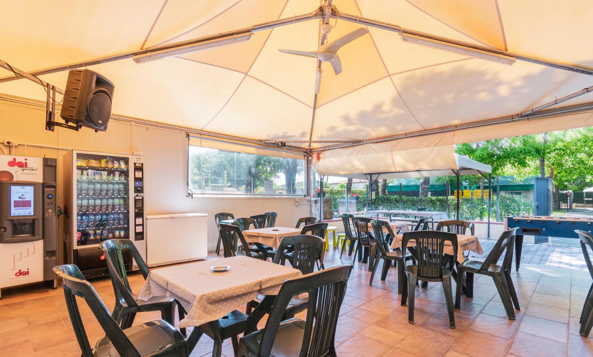 Camping Apuano مارينا دي ماسا المظهر الخارجي الصورة