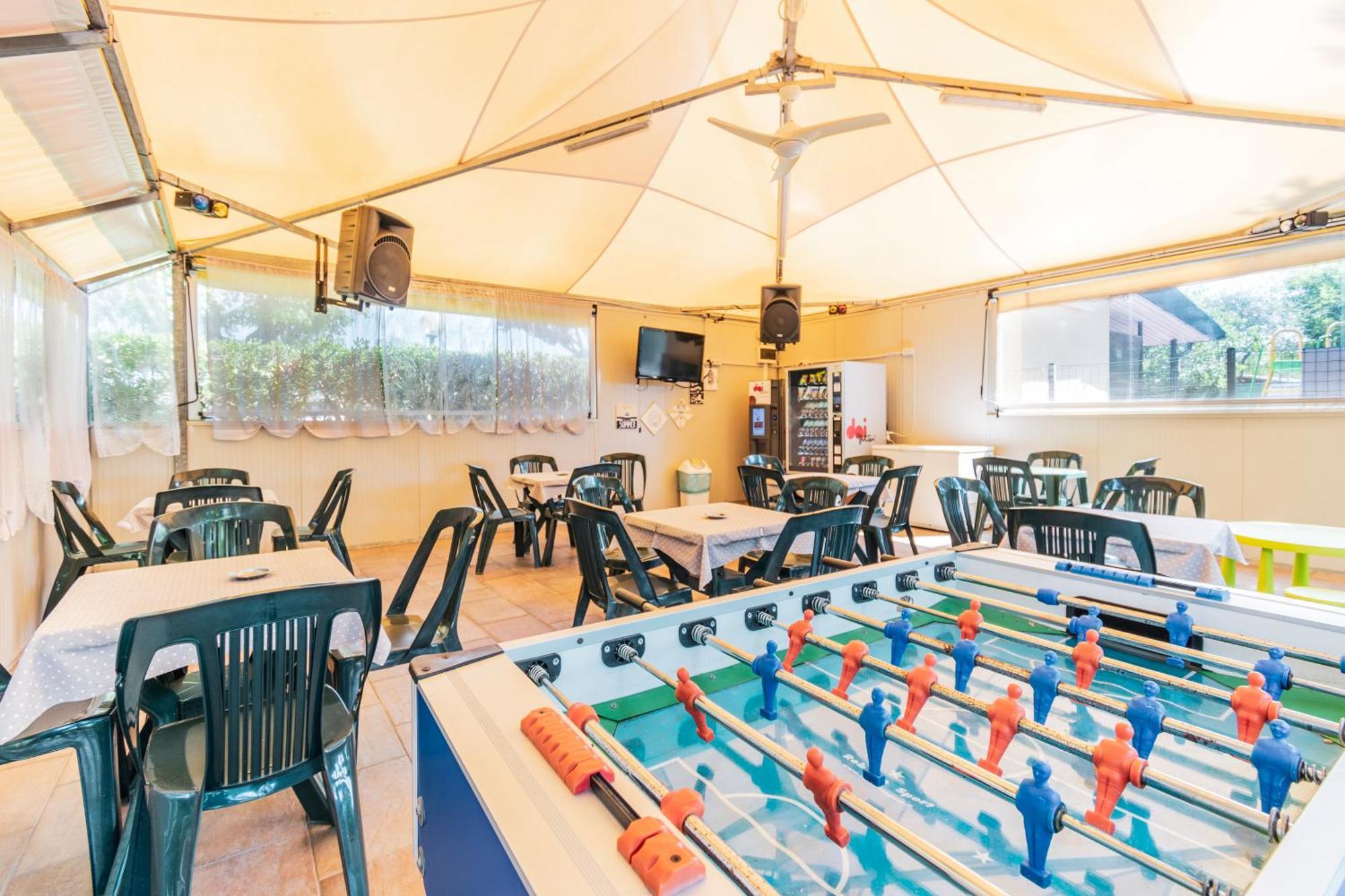 Camping Apuano مارينا دي ماسا المظهر الخارجي الصورة