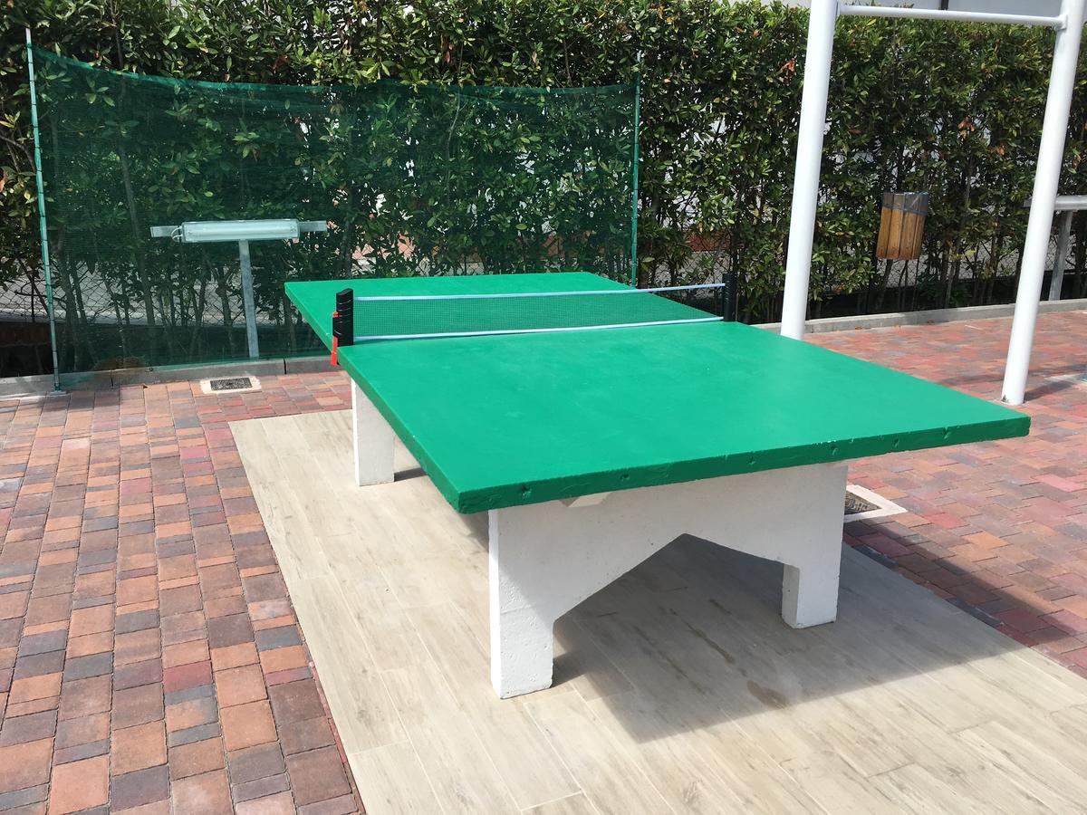 Camping Apuano مارينا دي ماسا المظهر الخارجي الصورة